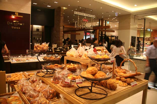 baked goods and bread at the Shinsegae department store in Seoul